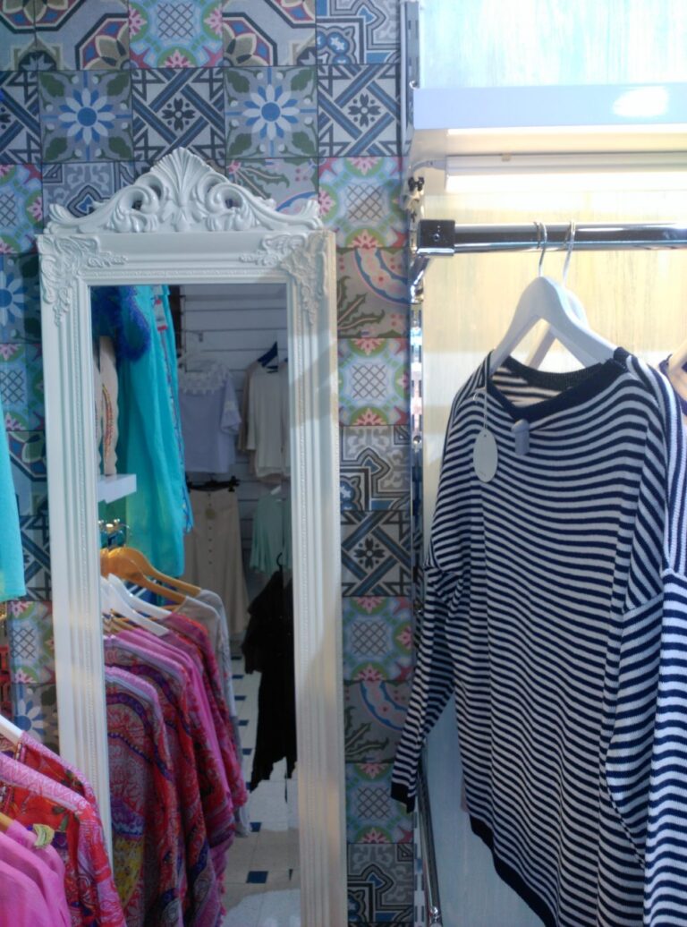 Deskaro, Tiendas de Ropa en Torrente