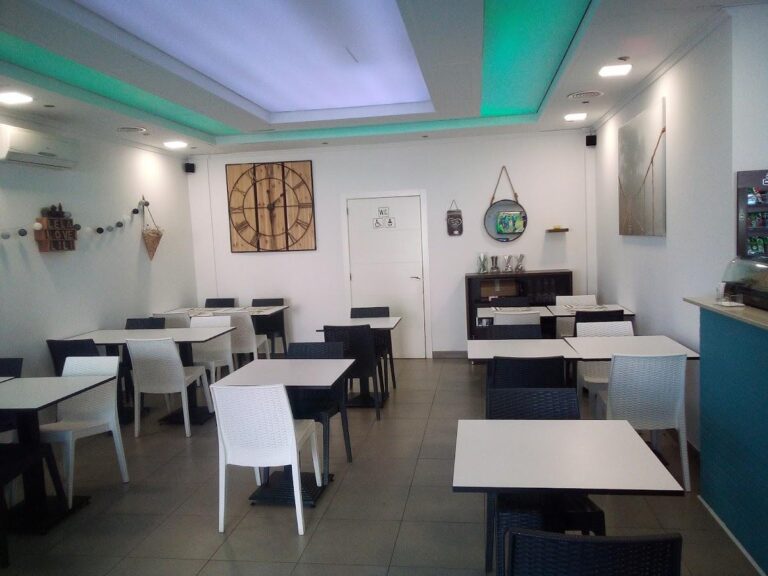 El Destino, Restaurante, Cervecería, Cafetería, Restaurante mediterráneo en Torrente
