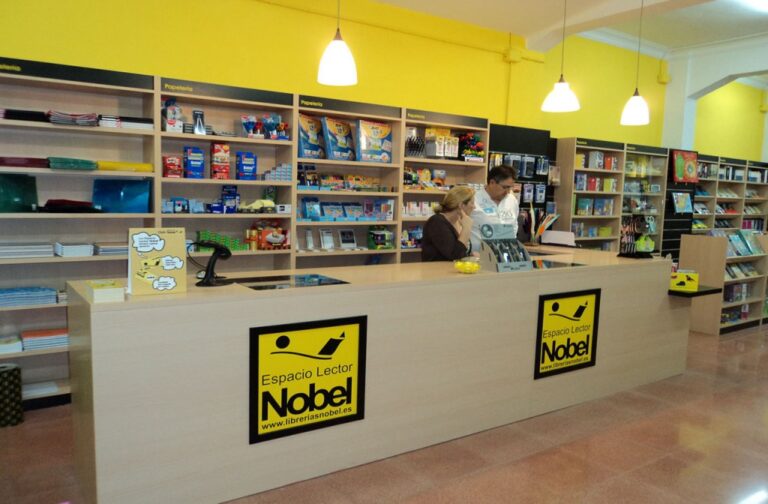 Espacio Lector Nobel Torrent, Papelerías y Librerías en Torrente