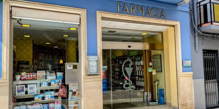 Farmàcia Mestre Giner en Torrente