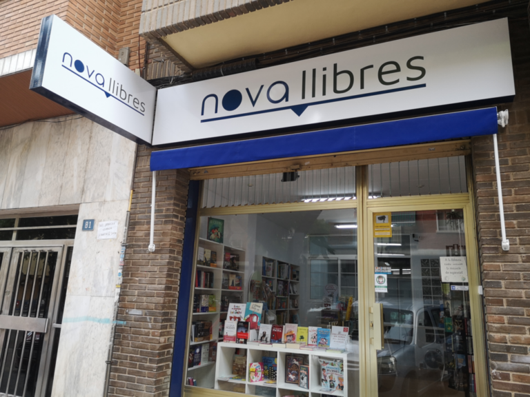 Nova Llibres, Papelerías y Librerías en Torrente